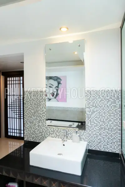 KAT6255: Luxury Penthouse on the 1-st Line with a Fantastic Sea View of Kata Bay. Photo #45