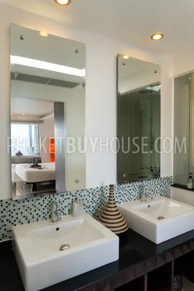 KAT6255: Luxury Penthouse on the 1-st Line with a Fantastic Sea View of Kata Bay. Photo #53