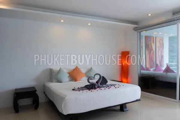KAT6255: Luxury Penthouse on the 1-st Line with a Fantastic Sea View of Kata Bay. Photo #54