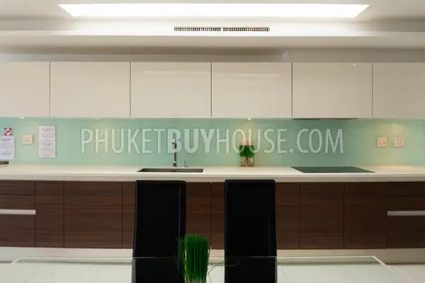 KAT6255: Luxury Penthouse on the 1-st Line with a Fantastic Sea View of Kata Bay. Photo #70