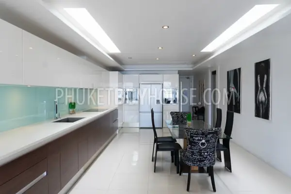 KAT6255: Luxury Penthouse on the 1-st Line with a Fantastic Sea View of Kata Bay. Photo #75