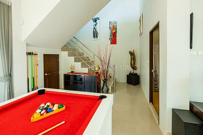 NAI6260: Villa with 2 Bedrooms and an Additional Multi-Functional Room in Rawai area. Photo #3