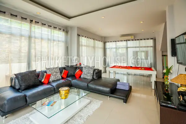 NAI6260: Villa with 2 Bedrooms and an Additional Multi-Functional Room in Rawai area. Photo #8