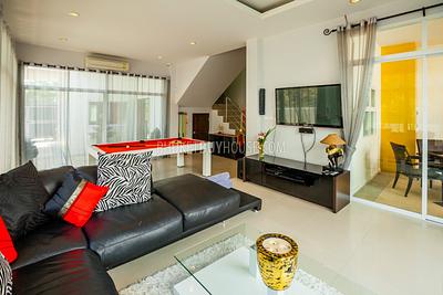 NAI6260: Villa with 2 Bedrooms and an Additional Multi-Functional Room in Rawai area. Photo #9