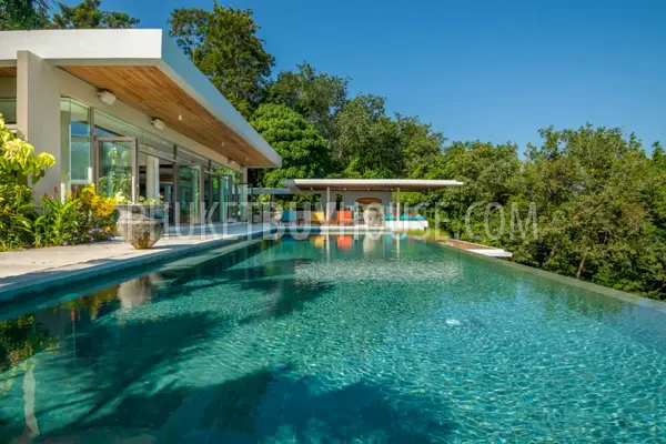 PAN6231: Unique Luxury Villa in the Panwa area, with Unlimited Ocean View. Photo #10