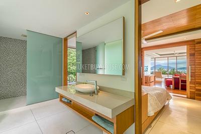 PAN6231: Unique Luxury Villa in the Panwa area, with Unlimited  Ocean View. Photo #15