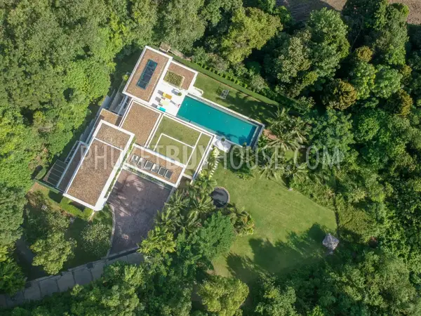 PAN6231: Unique Luxury Villa in the Panwa area, with Unlimited Ocean View. Photo #31