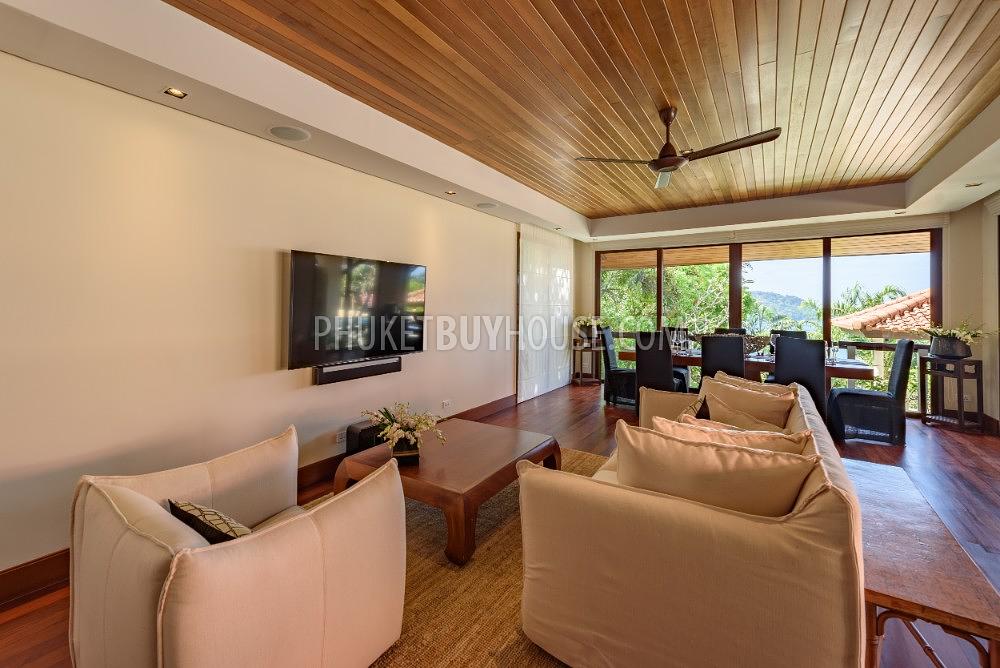 KAT6233: Luxury Villa with 5 Bedrooms and a Huge inner Space near the Mysterious Kata Noi Beach. Photo #4