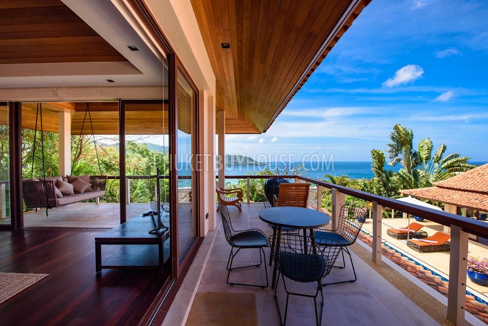 KAT6233: Luxury Villa with 5 Bedrooms and a Huge inner Space near the Mysterious Kata Noi Beach. Photo #10