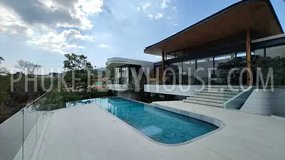 LAY7078: 4-Bedroom Villa on a Big Land Plot in Layan Area. Photo #5