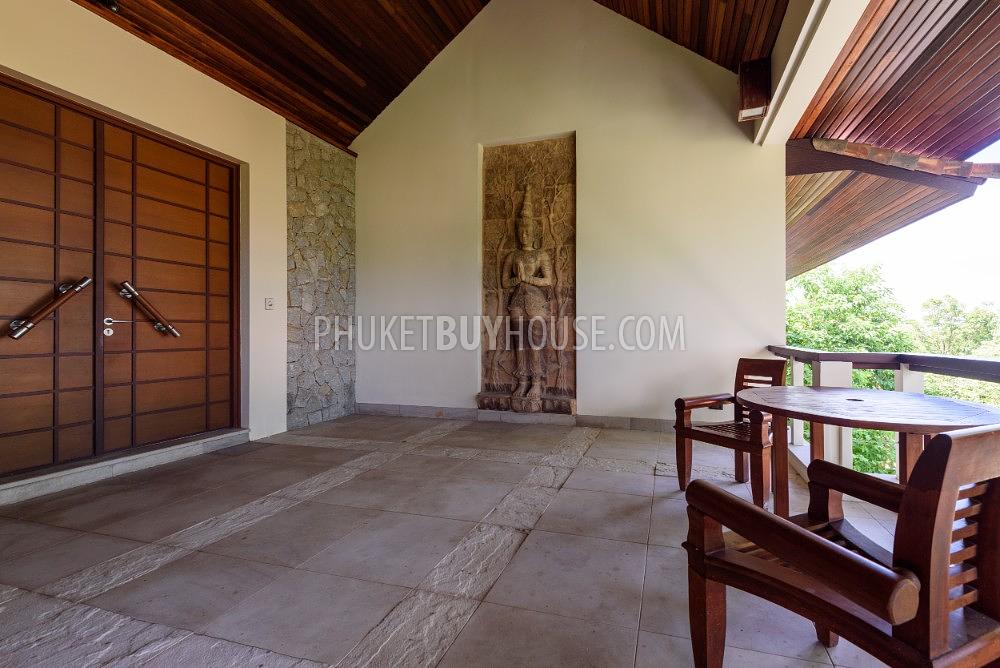 KAT6233: Luxury Villa with 5 Bedrooms and a Huge inner Space near the Mysterious Kata Noi Beach. Photo #34