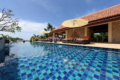KAT6233: Luxury Villa with 5 Bedrooms and a Huge inner Space near the Mysterious Kata Noi Beach. Photo #40