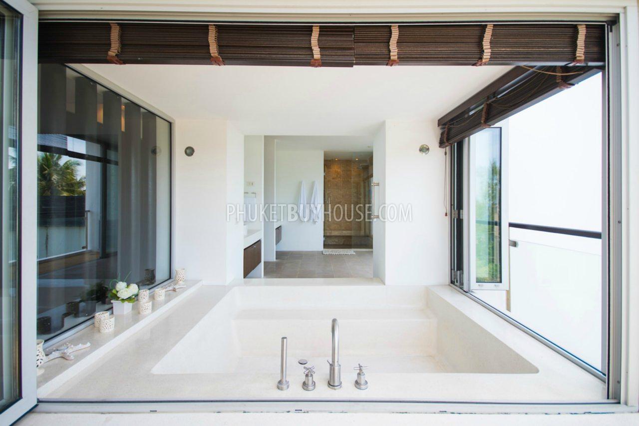 SUR6234: Fully Renovated Villa within Walking Distance to Surin Beach, with the Sea View and Private Pool. Photo #13