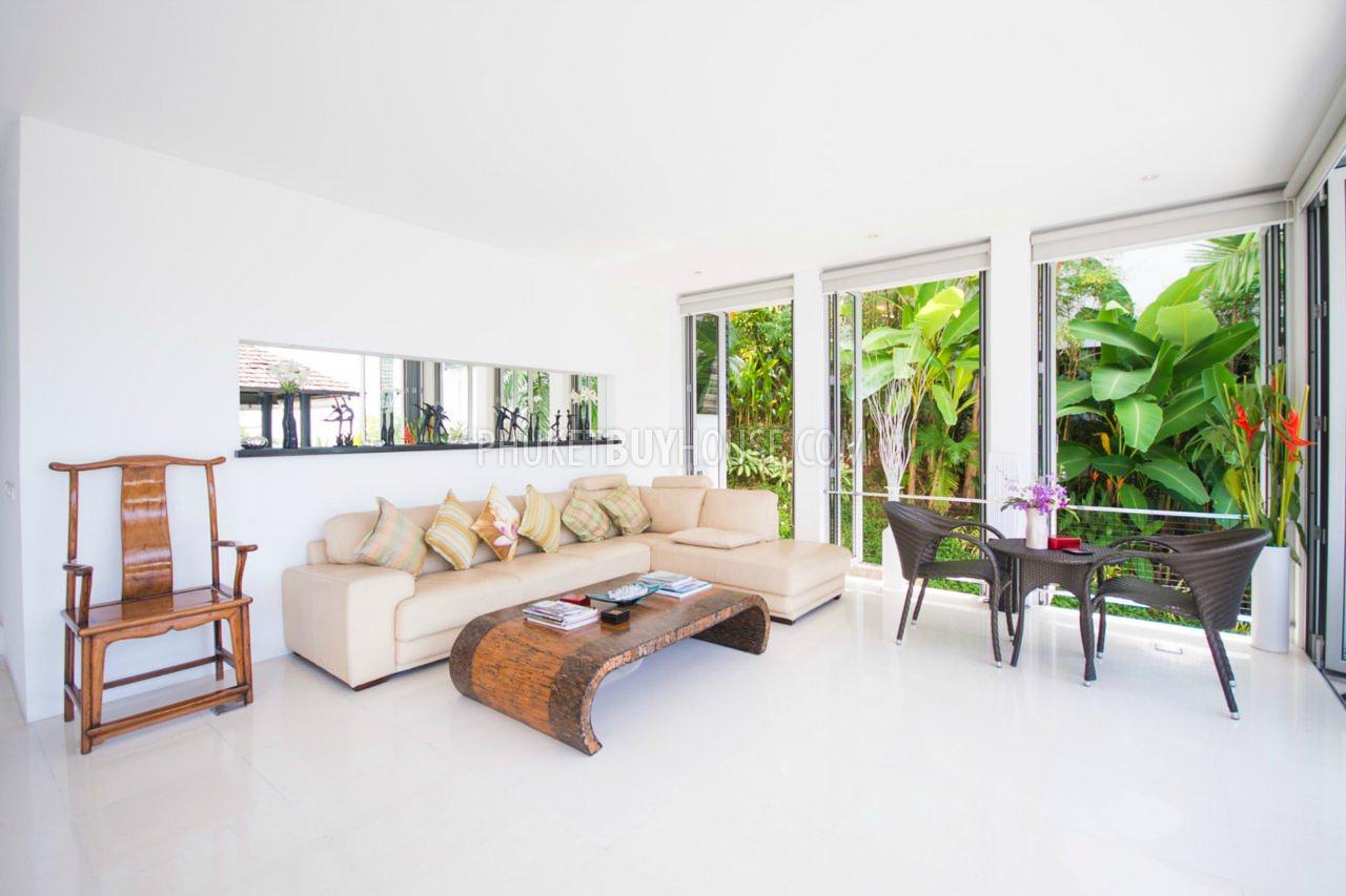 SUR6234: Fully Renovated Villa within Walking Distance to Surin Beach, with the Sea View and Private Pool. Photo #18