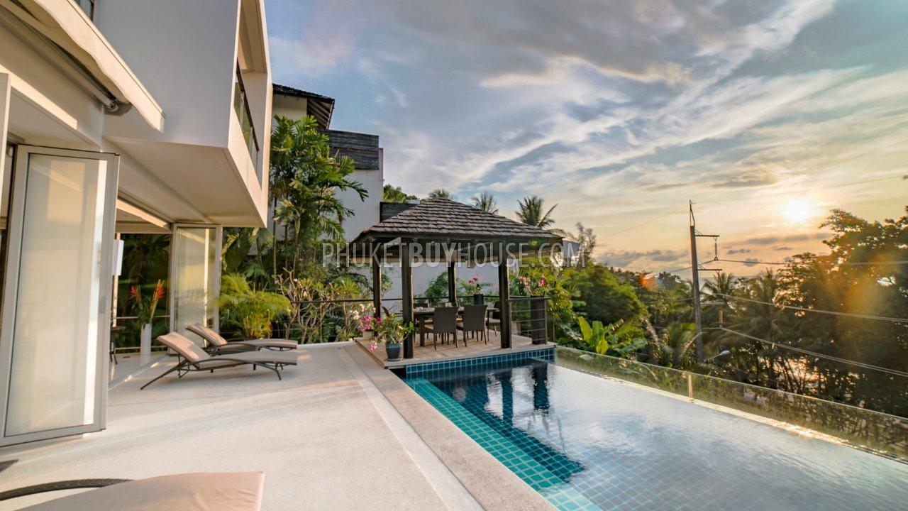 SUR6234: Fully Renovated Villa within Walking Distance to Surin Beach, with the Sea View and Private Pool. Photo #30