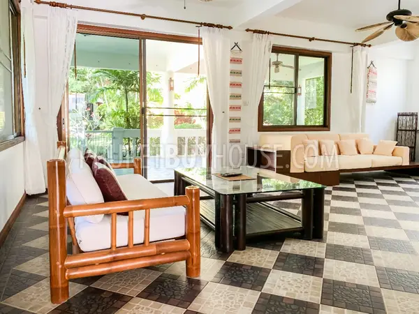 NAI6800: Magnificent Villa For Sale in Nai Harn Area. Photo #8