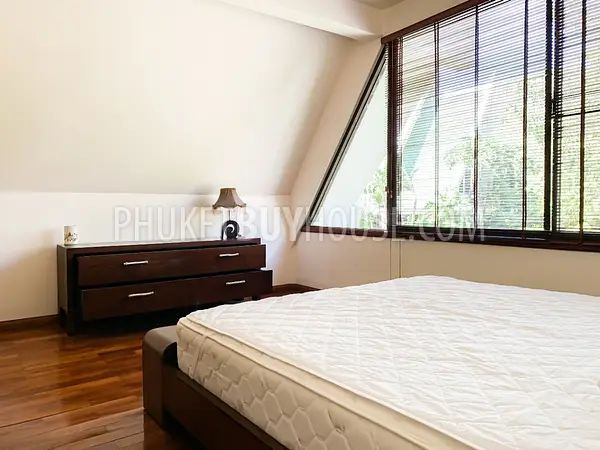 NAI6800: Magnificent Villa For Sale in Nai Harn Area. Photo #3