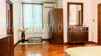 NAI6800: Magnificent Villa For Sale in Nai Harn Area. Photo #11