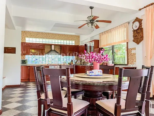 NAI6800: Magnificent Villa For Sale in Nai Harn Area. Photo #14