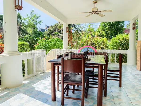 NAI6800: Magnificent Villa For Sale in Nai Harn Area. Photo #31