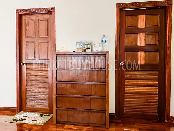 NAI6800: Magnificent Villa For Sale in Nai Harn Area. Photo #29