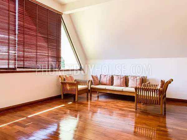 NAI6800: Magnificent Villa For Sale in Nai Harn Area. Photo #21