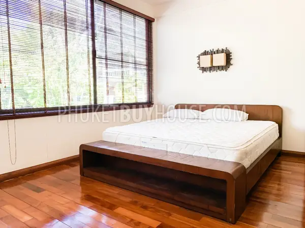 NAI6800: Magnificent Villa For Sale in Nai Harn Area. Photo #30