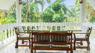 NAI6800: Magnificent Villa For Sale in Nai Harn Area. Photo #25