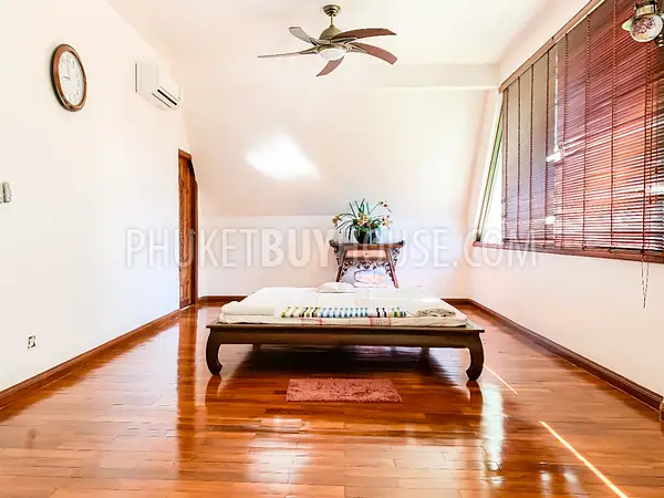 NAI6800: Magnificent Villa For Sale in Nai Harn Area. Photo #28