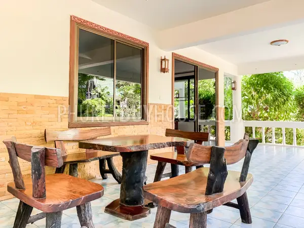 NAI6800: Magnificent Villa For Sale in Nai Harn Area. Photo #34