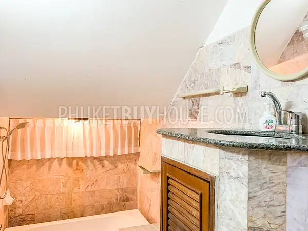 NAI6800: Magnificent Villa For Sale in Nai Harn Area. Photo #23