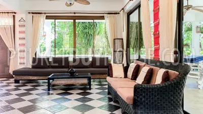 NAI6799: 4 bedroom villa surrounded by a tropical garden in Nai Harn area. Photo #39