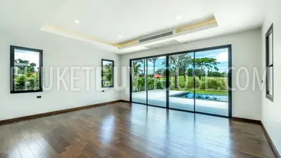 BAN6297: Modern Villa with Lake View in Bang Tao Beach. Fotoğraf #11