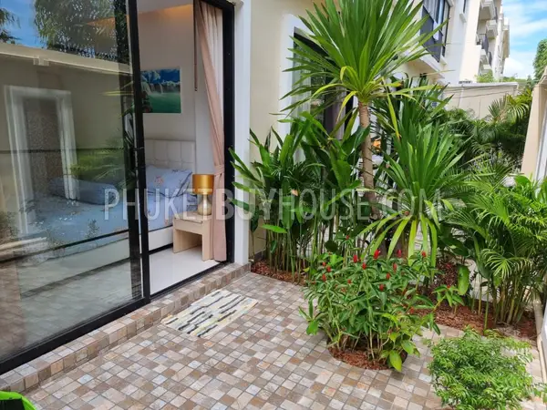 NAI6268: Two-Bedroom Apartment in the Famous Condominium near Nai Harn Beach. Photo #9