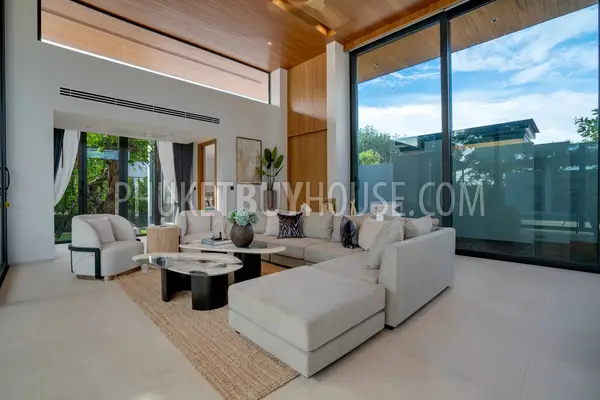 BAN21876: A Gorgeous 4-Bedroom Villa For Sale On Bang Tao. Photo #8