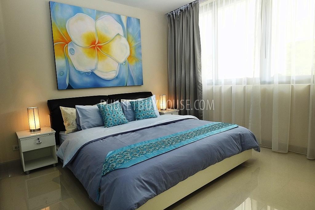 SUR6277: Spacious Two-Bedroom Apartment with Large Terrace within Walking Distance to Surin Beach. Photo #11
