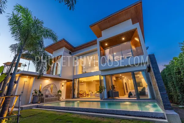 CHE6278: Cozy Modern 3-Bedroom Villa in Bang Tao. Fotoğraf #4