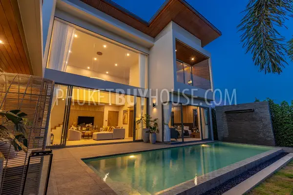 CHE6278: Cozy Modern 3-Bedroom Villa in Bang Tao. Fotoğraf #8