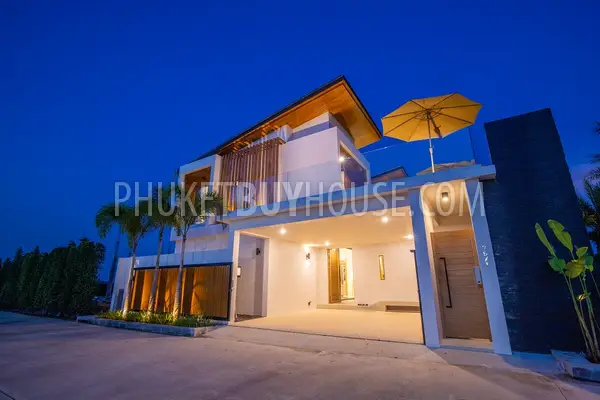 CHE6278: Cozy Modern 3-Bedroom Villa in Bang Tao. Fotoğraf #11