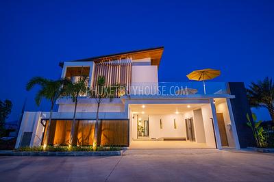 CHE6278: Cozy Modern 3-Bedroom Villa in Bang Tao. Photo #12