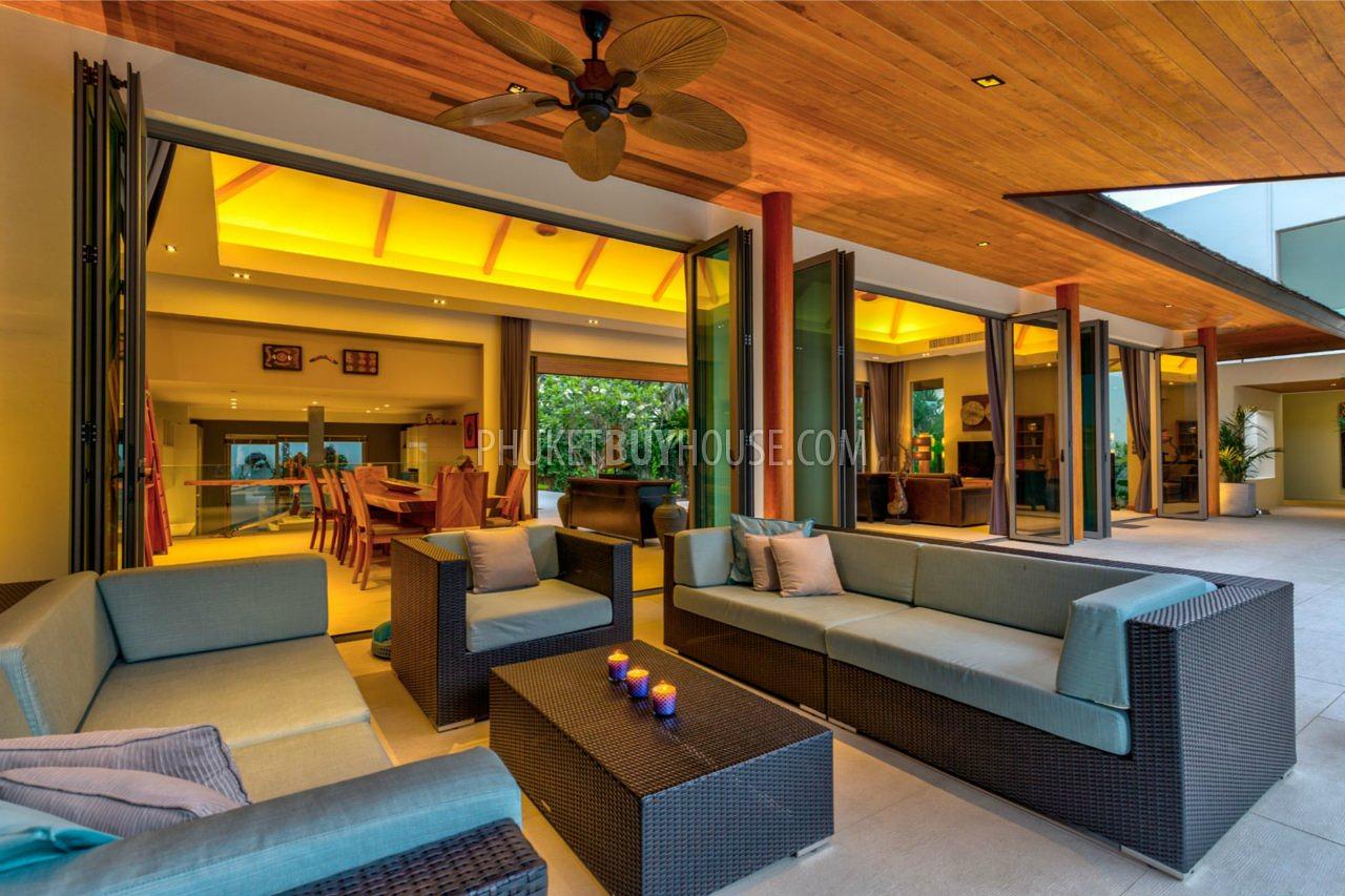 LAY6320: Royal Villa With Tropical Garden in Layan Beach. Photo #15