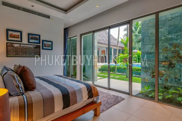 LAY6320: Royal Villa With Tropical Garden in Layan Beach. Photo #24