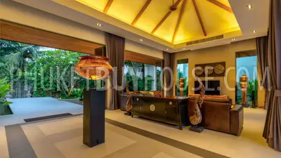 LAY6320: Royal Villa With Tropical Garden in Layan Beach. Photo #31