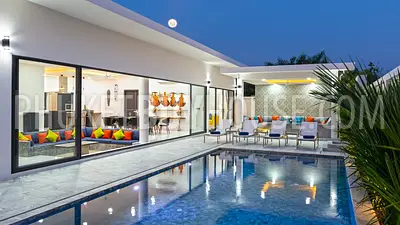 RAW6327: New Generation Villa in Rawai Beach. Photo #2