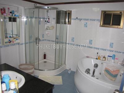 KTH6328: 5 Bedroom Pool Villa in Kathu. Photo #11