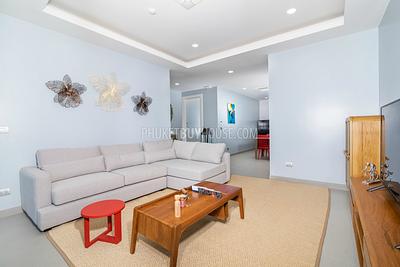 SUR6340: Exquisite Condominium with Sea View in Surin Beach. Photo #15