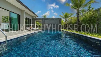 LAY6346: Unique Western Style Villa for Sale in Layan Beach. Photo #2