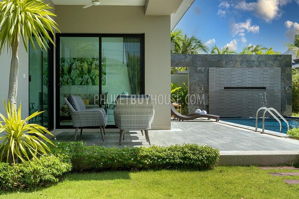 LAY6346: Unique Western Style Villa for Sale in Layan Beach. Photo #11
