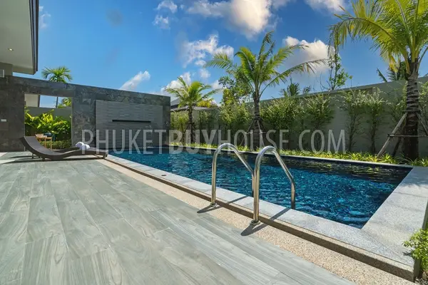 LAY6346: Unique Western Style Villa for Sale in Layan Beach. Photo #12