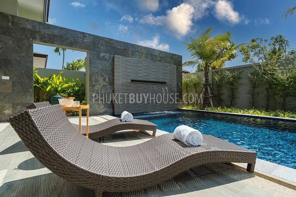 LAY6346: Unique Western Style Villa for Sale in Layan Beach. Photo #15